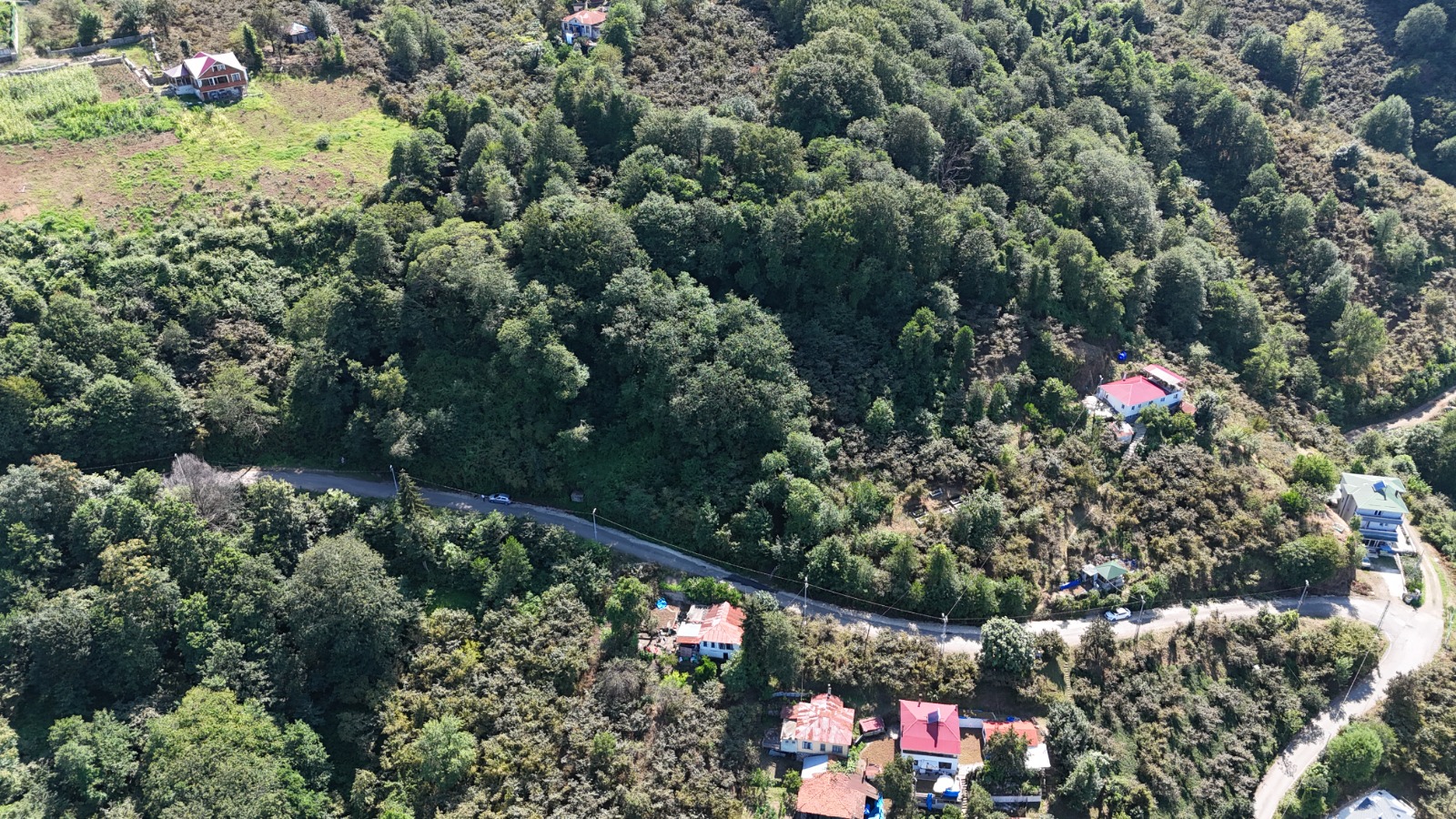 MABEL GAYRİMENKUL/ BEŞİKDÜZÜ/ DENİZLİ MAH 4.242 M2 MÜSTAKİL ARSA